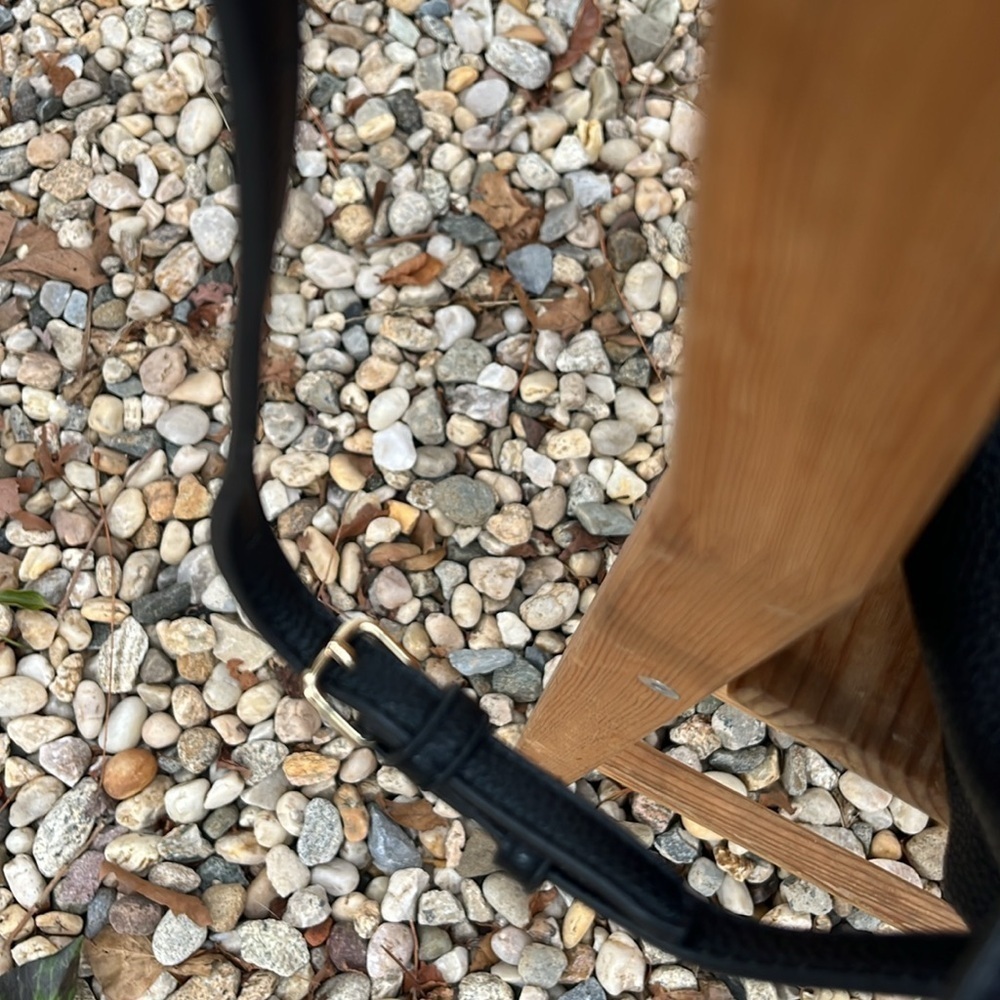 Drawstring Purse in synthetic leather - Picture 2 of 5